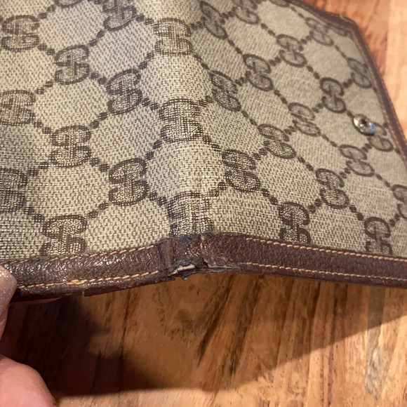 Gucci Wallet - Picture 4 of 8
